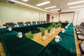 Jindongshan Taohualing Hotel 宜昌 外观 照片